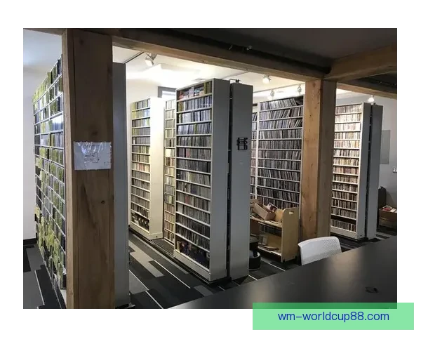 詹姆斯家乡餐厅Buckets开业为社区创造就业机会助力地方发展