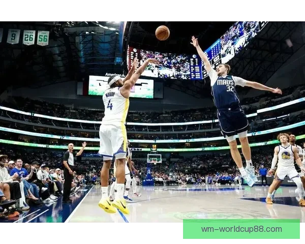 穆迪遭遇严重伤情被迫坐轮椅离场 专家称影响巨大或影响全赛季表现